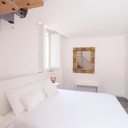 B-home Apartment